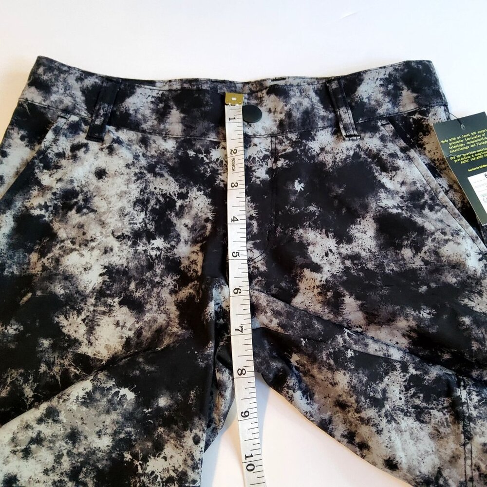 Cat & Jack Boys Black & White Tie-Dye Pattern Shorts With Pockets Size 6 UPF 50+ - Picture 6 of 9